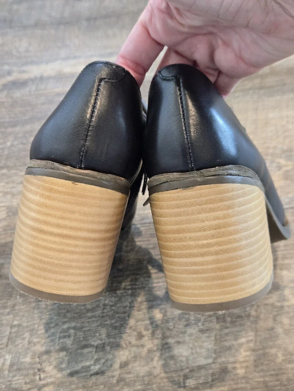 Latigo VEGA Anthropologie Shoes, Size 7.5